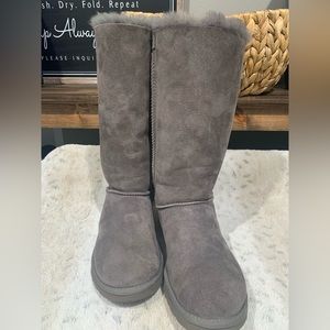 UGG Boots/ Size 8 women’s